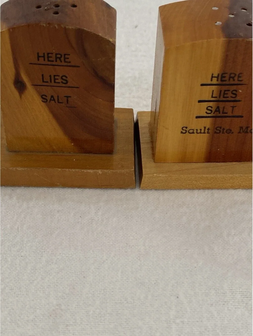 Set Of 2 Vintage Wooden Tombstone Salt Pepper Shakers “Here Lies Salt & Pepper”